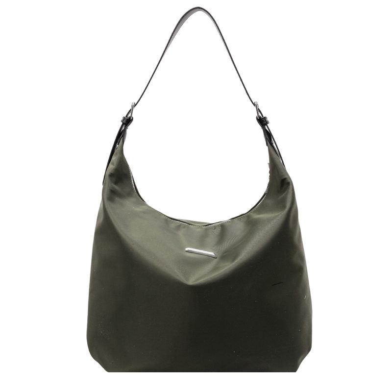 Casual and versatile large-capacity tote bag for women, new summer 2025, a single-shoulder crossbody bag for college students' commuting to class Item Picture