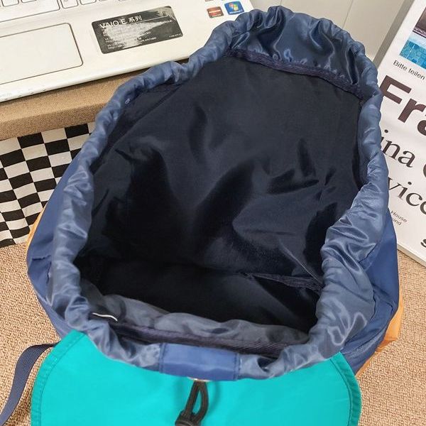 Japanese-style original schoolbag for girls in junior and senior high school, color-blocking flip backpacks, casual, cute and lightweight backpacks for primary school students Application Scenario