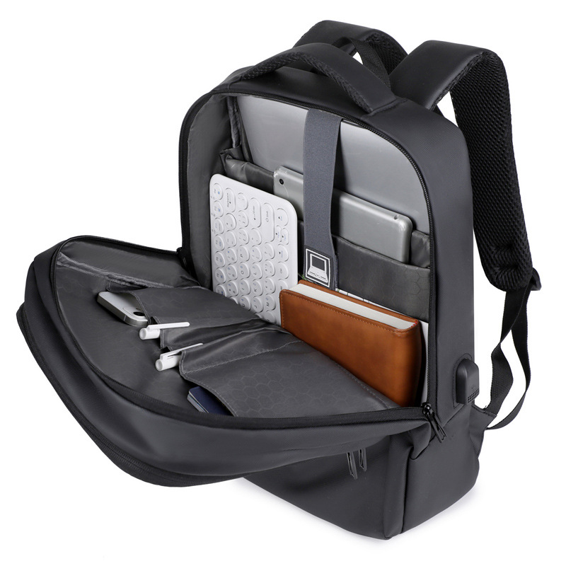 Cross-border men's business backpack, water-resistant leather film backpack, large-capacity computer bag, backpack for travel Application Scenario
