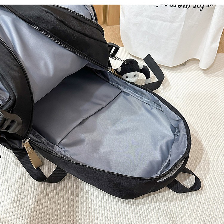 New 2025 high school bag, men's fashionable backpack, women's travel lightweight, high appearance level, large-capacity computer bag Application Scenario