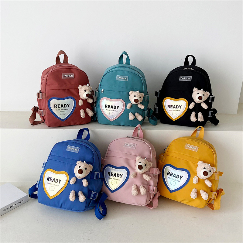 The Korean version of Cardone's 2025 spring new style backpacks, cute bear backpacks, boys', girls' and kindergarten backpacks are trendy full figure