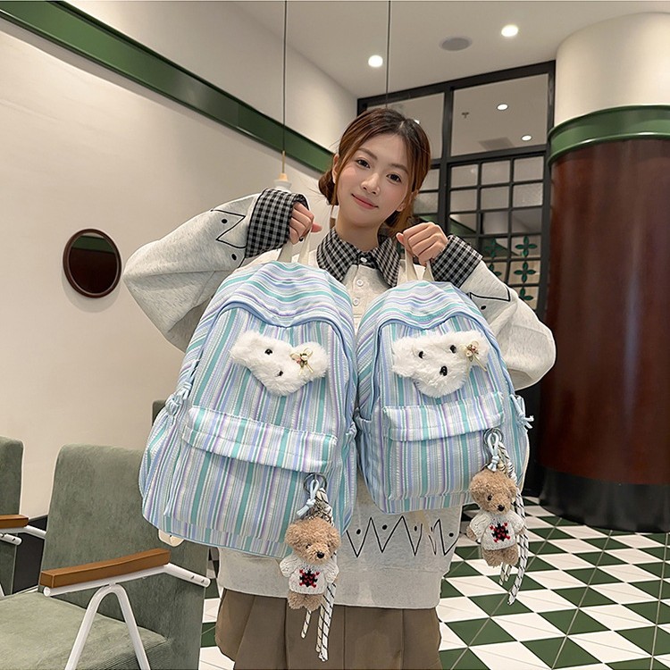 Japanese-style school striped schoolbag for junior and senior high school students, girls' Instagram niche design single-shoulder bag, versatile and casual backpack full figure