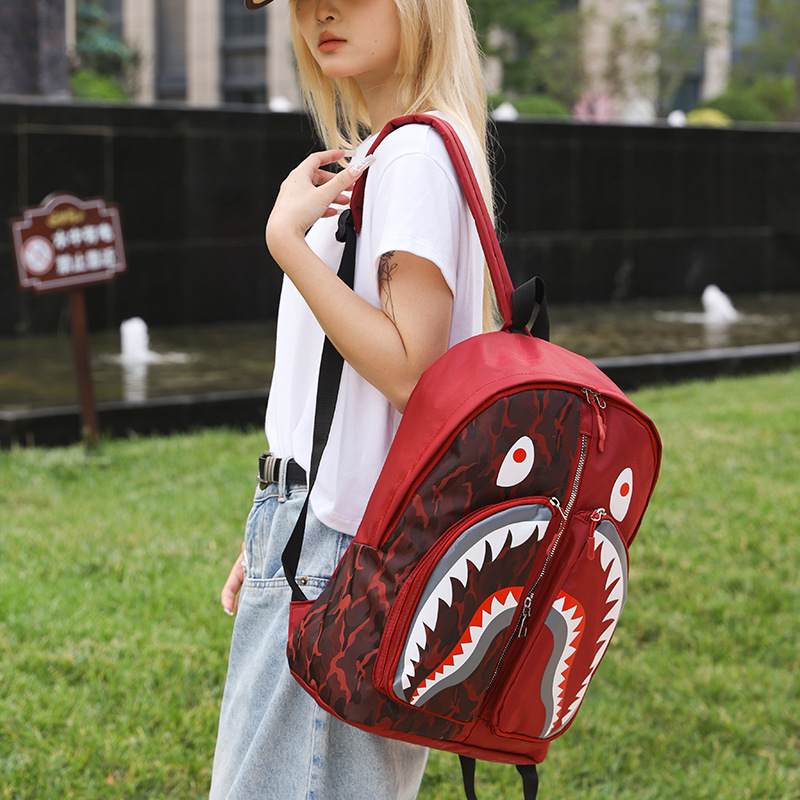 2025 New stylish schoolbag for boys and girls, a large-capacity shark backpack that is versatile for outdoor sports, travel and leisure full figure