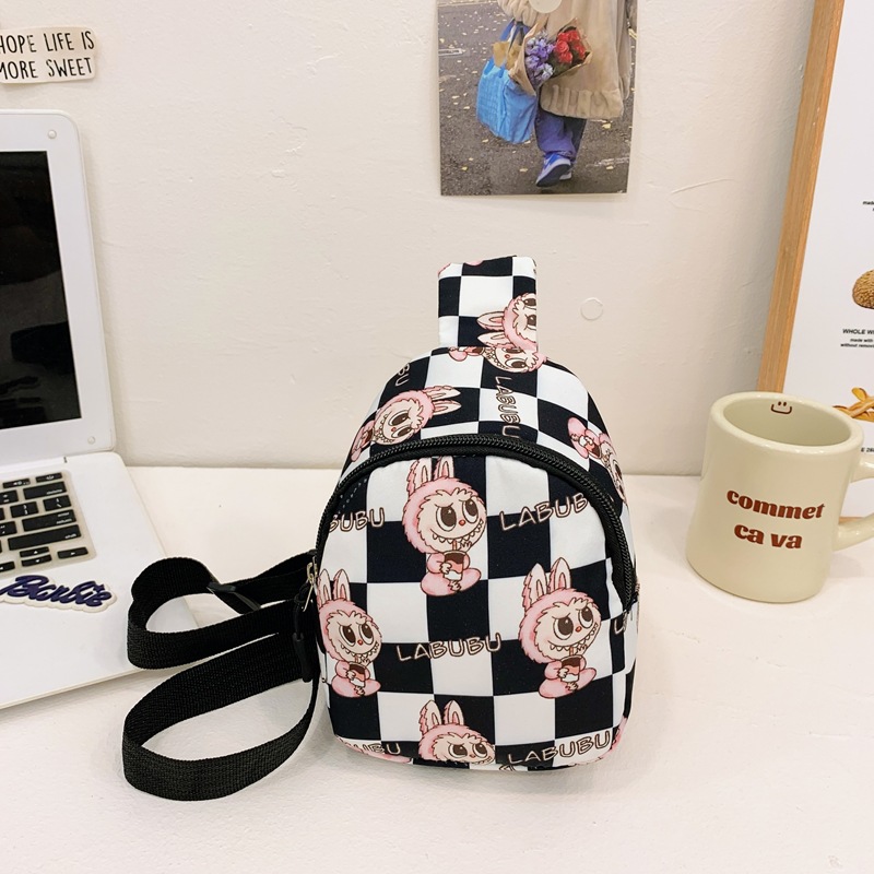 2024 New children's bags: Fashionable crossbody small chest bags for boys and girls, kids' waist bags, cartoon lightweight travel backpacks details Picture