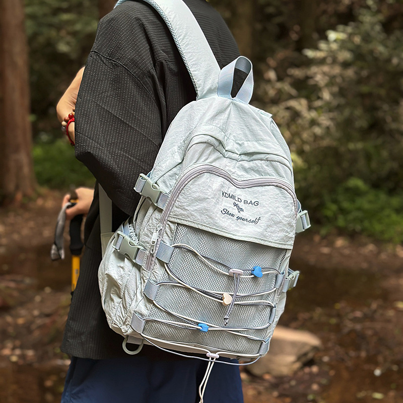 New mountain-style ins high-look, fresh and cute drawstring backpack for couples, large-capacity backpacks for junior and senior high school students full figure