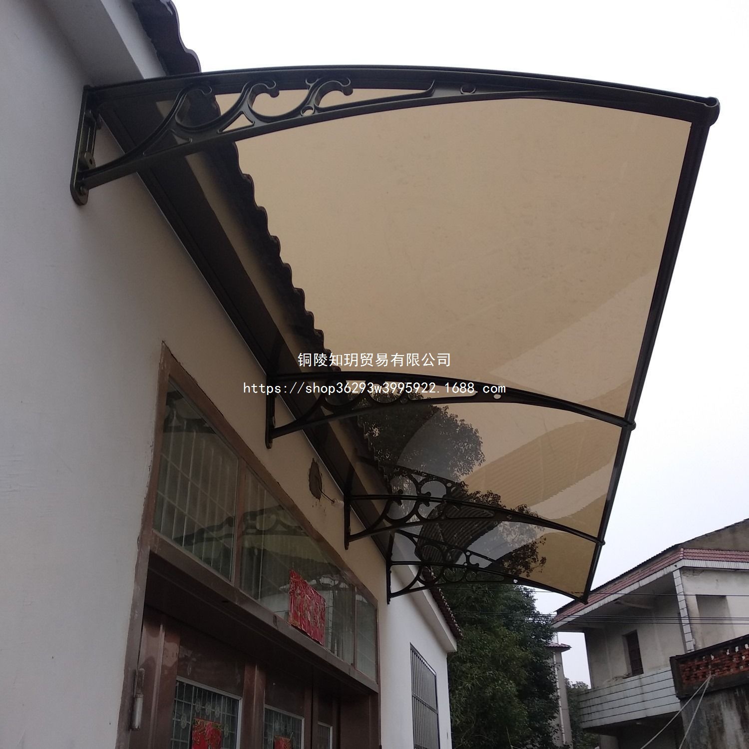 Aluminum alloy canopy, sunshade, PC polycarbonate sheet, silent window, rain shelter, villa courtyard, open-air balcony, sun protection canopy Application Scenario