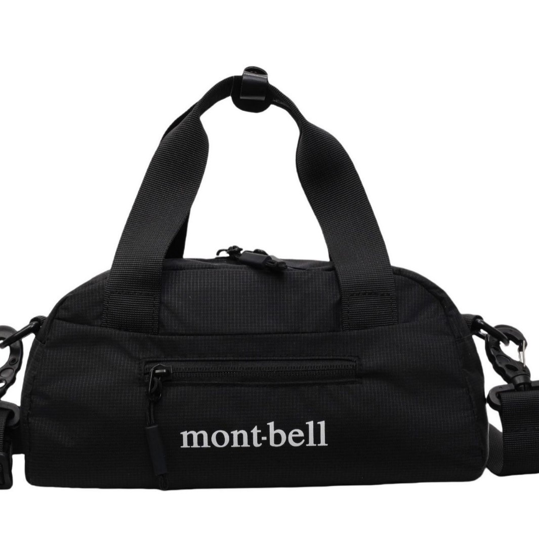 A new Japanese Instagram sporty crossbody bag with a high level of appearance and cool letters. It is a casual, simple and lightweight crossbody bag for travel Item Picture