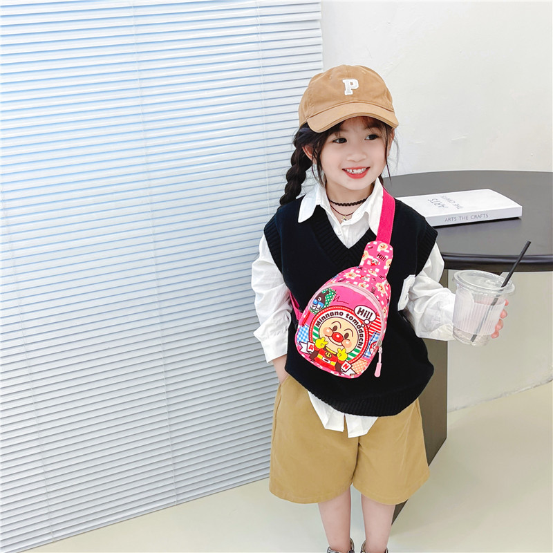 Cartoon children's bag, cute little chest bag for girls, new Instagram backpack for boys and girls in 2023, fashionable and versatile crossbody bag Specification drawing