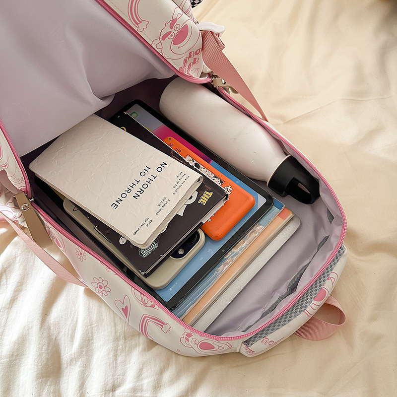 A new high-appeartion-level college style, fresh, sweet and cute cartoon tutorial bag, lightweight, simple and large-capacity backpack Application Scenario
