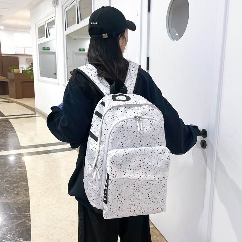 New trendy brand schoolbags, large-capacity male and female student sports "Full Sky Star" backpacks, computer bags, couple backpacks for travel Application Scenario