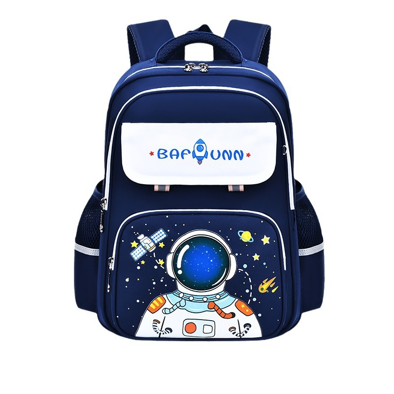 Astronaut's new schoolbag for boys and girls in primary school is a lightweight, wear-resistant and large-capacity children's backpack that supports the spine and reduces the load Item Picture
