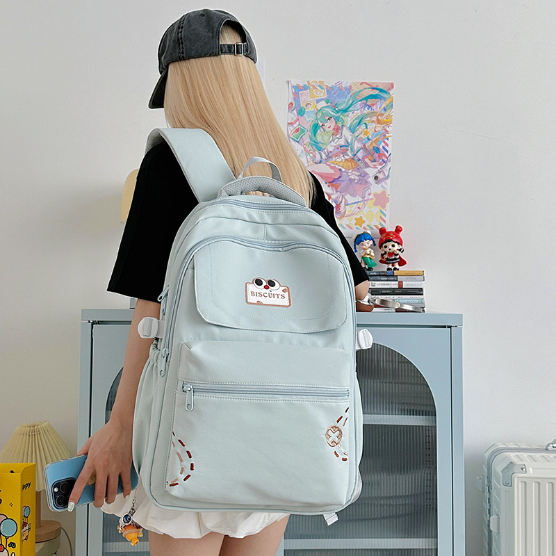 A new Japanese-style Instagram backpack with a high level of appearance, fresh and sweet candy color, is lightweight, simple and has a large capacity full figure