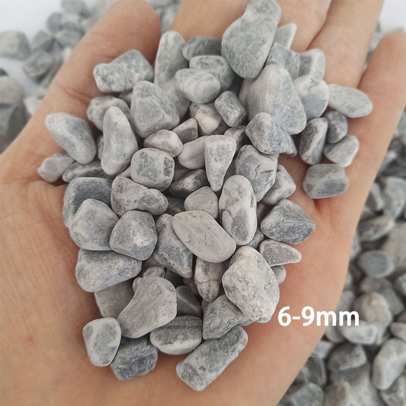 Light grey gravel, grey gravel, grey water-washed stone, garden engineering permeable pavement adhesive, grey gravel and pebble details Picture