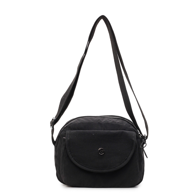 2025 New stylish, lightweight and casual crossbody bag, large-capacity student travel and outing single-shoulder bag, versatile mobile phone bag Item Picture