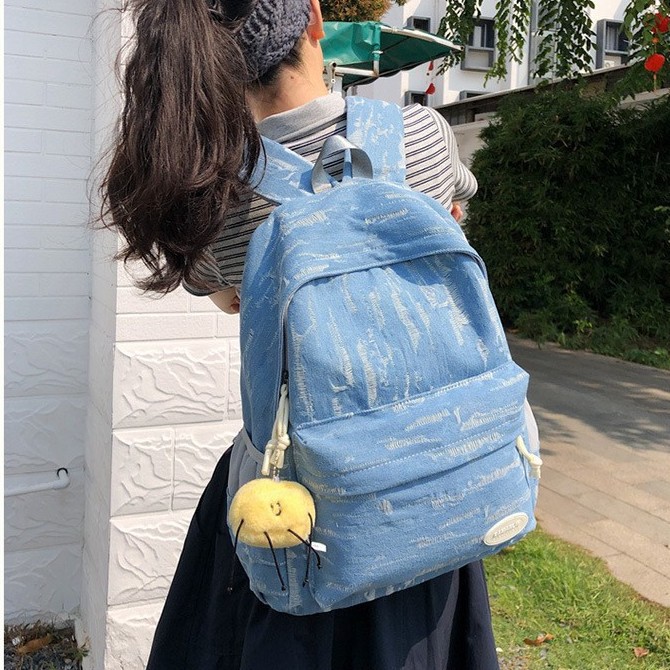 High appearance level backpack, retro washed denim backpack, Korean ins school style, lightweight schoolbag for junior and senior high school students details Picture