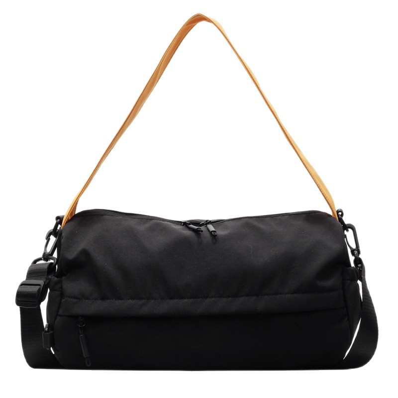 The new Korean version of the ins trendy tote bag with a high aesthetic level is a casual, simple, lightweight and large-capacity crossbody bag for women's commuting Item Picture