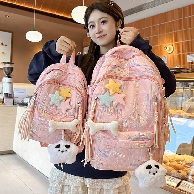 High-appearance-level schoolbag for girls, a large-capacity Korean-style forest-themed backpack for junior high school students, and a fashionable and lightweight backpack for high school and primary school students full figure