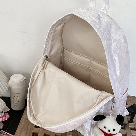 A new type of casual velvet backpack for women in 2024, a versatile and trendy large-capacity student letter backpack Specification drawing