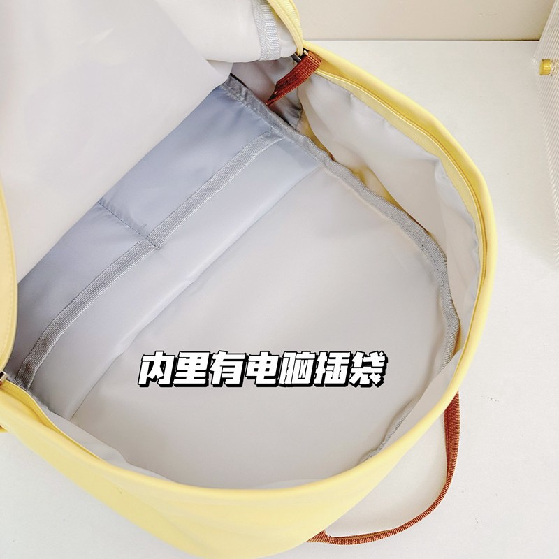 A new, niche Korean-style backpack with a strong sense of design, large capacity, high appearance level, versatile schoolbag, and outdoor travel backpack Application Scenario