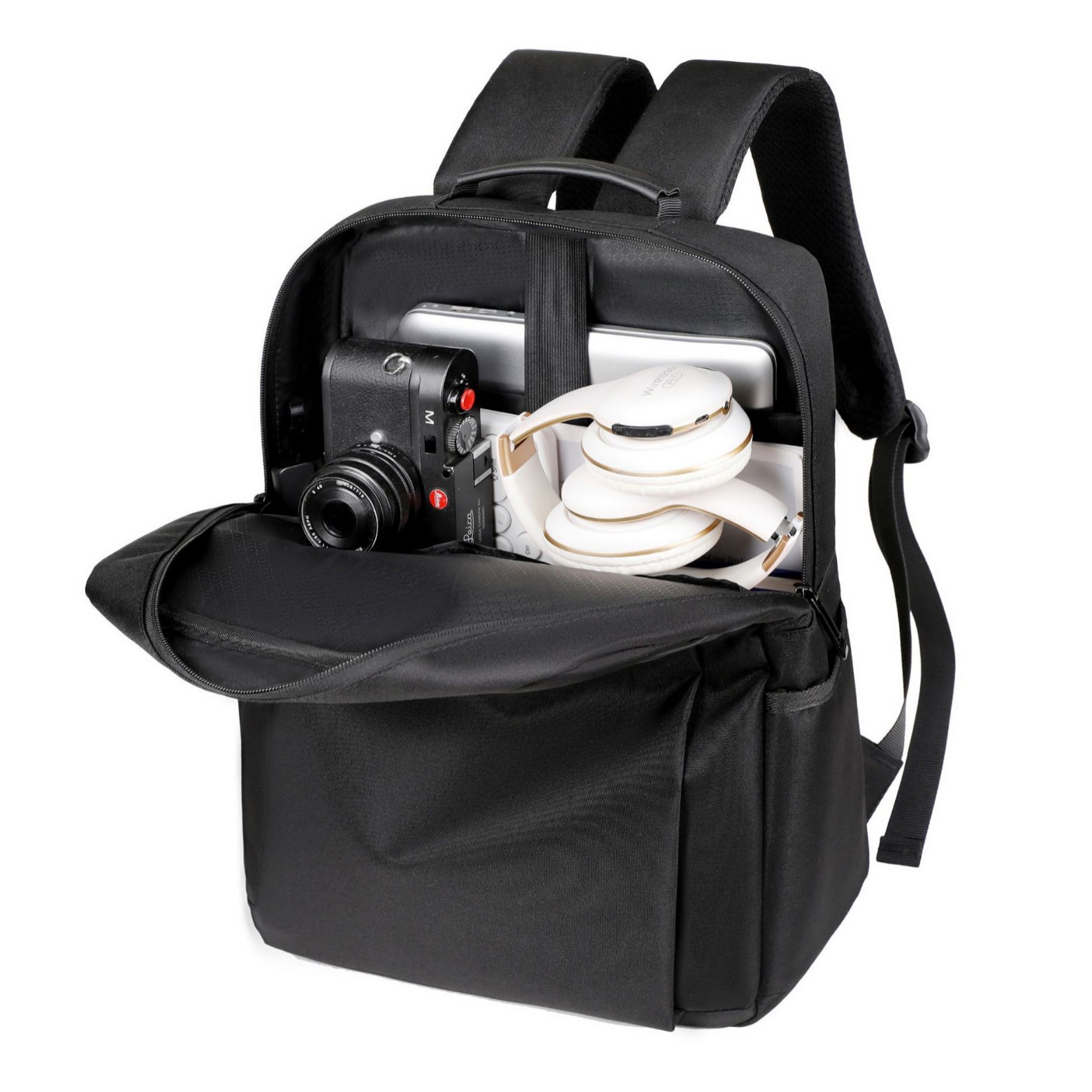 Business backpack, computer bag, men's commuting light, office workers' outdoor leisure, business trips, short trips storage backpack Application Scenario