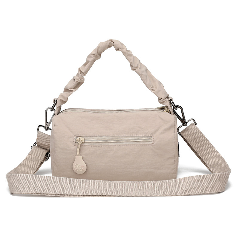 High appearance level, stylish and trendy 2025 new crossbody bag, versatile and casual small bag, canvas single-shoulder commuter bag Specification drawing