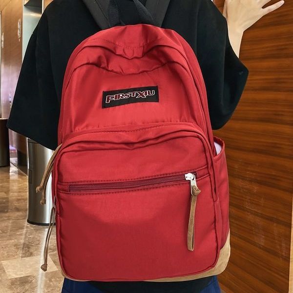 New schoolbag for women, large-capacity trendy couple travel backpack, practical multi-layer backpack for junior and senior high school students full figure