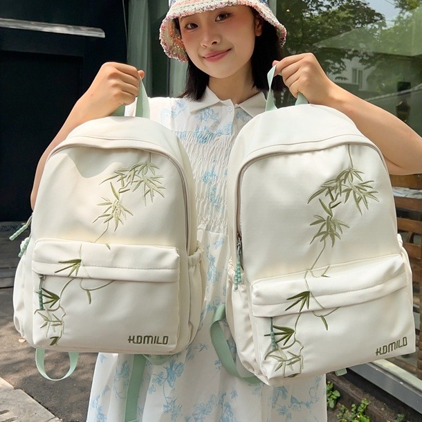 New Chinese-style national style backpack, forest-themed artistic commuting schoolbag, simple and versatile embroidery travel backpack for women full figure
