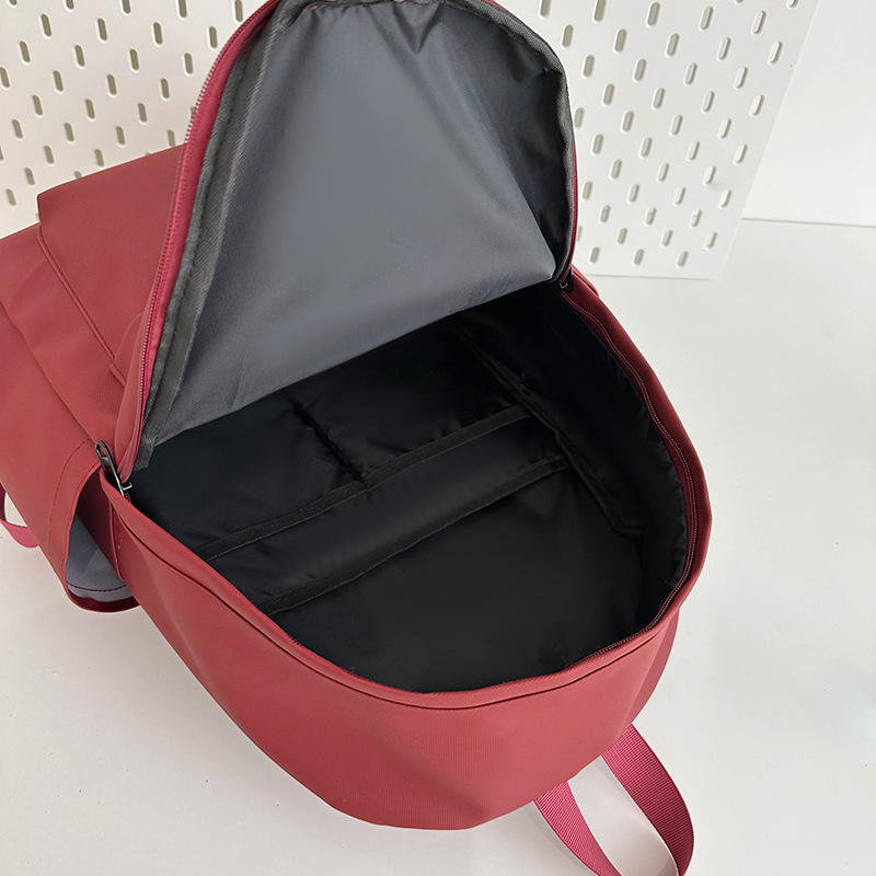 High-appearance-level forest-style couple backpack, Korean-style Instagram simple and artistic college style college student commuting backpack Application Scenario