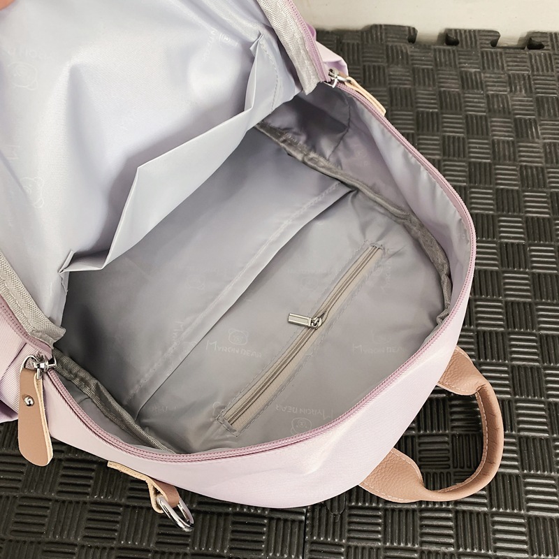 Japanese-style ins fashion travel lightweight backpack, Korean-style college student commuting schoolbag, casual and versatile backpack Application Scenario
