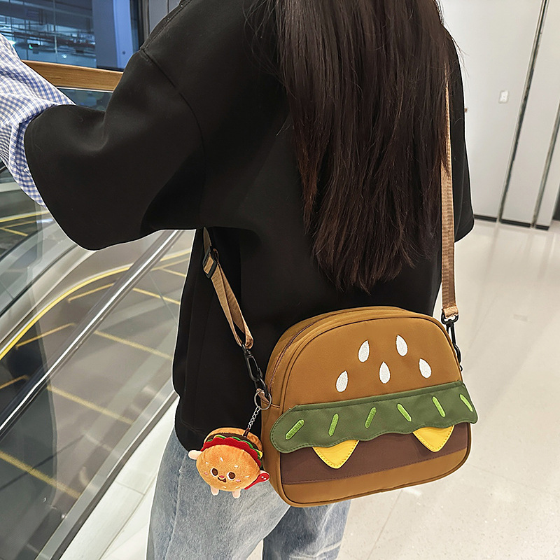 2025 New niche design cute cartoon bag, American retro versatile crossbody bag, student shopping single-shoulder bag details Picture