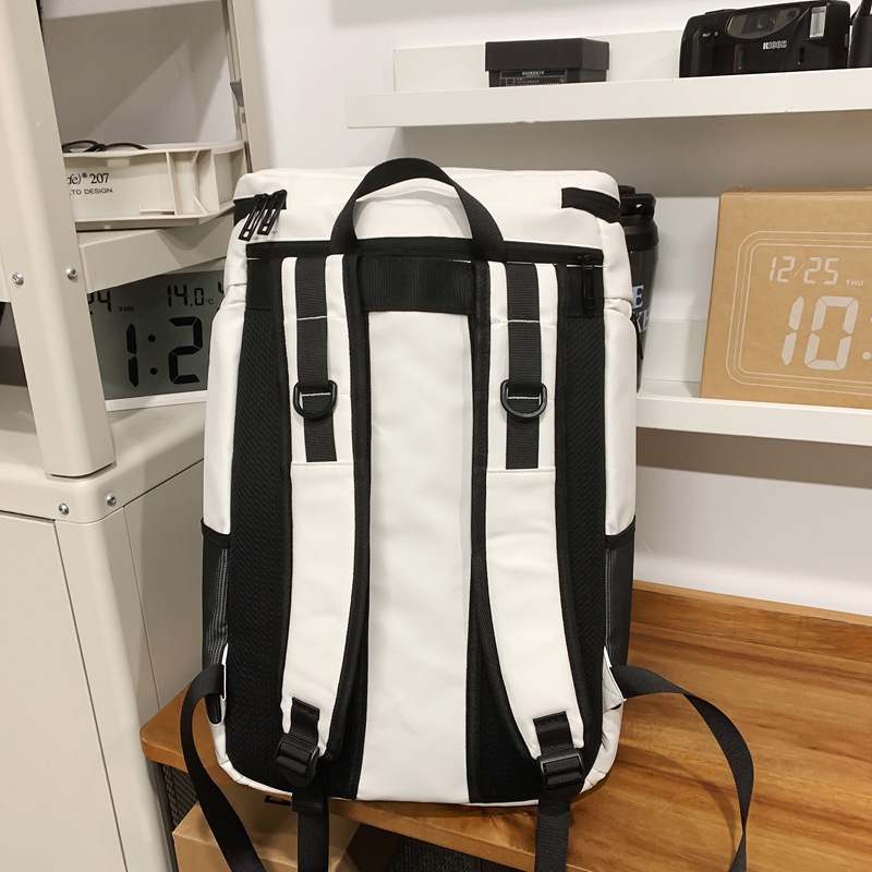 Men's large-capacity sports basketball bags, female college students' outdoor travel yoga dry and wet separation backpacks, a trend Specification drawing