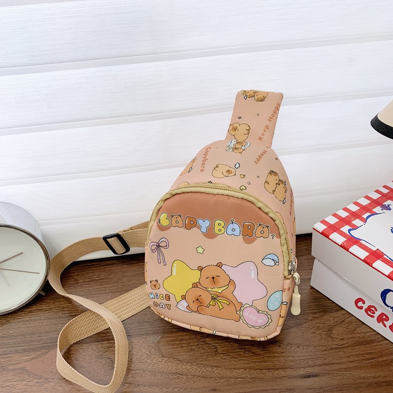 New single-shoulder crossbody bag, children's coin purse, boys' and girls' small bags, capybara stylish casual chest bag, cross-border wholesale details Picture