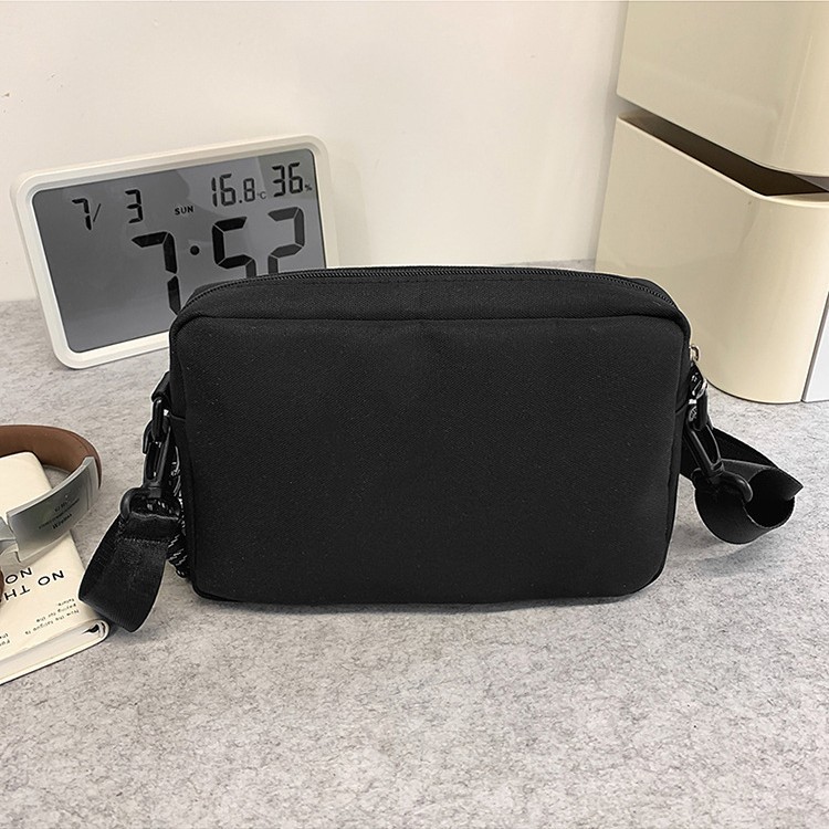 Japanese-style ins workwear fashion crossbody bag, casual and versatile student shoulder bag, niche retro large-capacity backpack Application Scenario