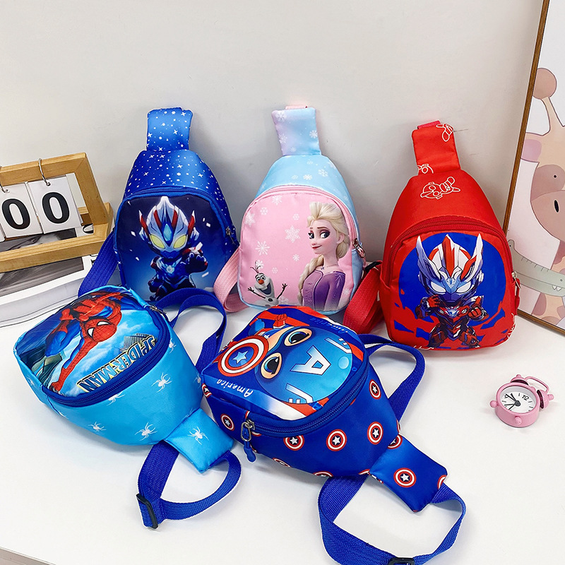 The new autumn collection features a cute cartoon outdoor crossbody bag for girls and a small pocket bag for boys' travel full figure