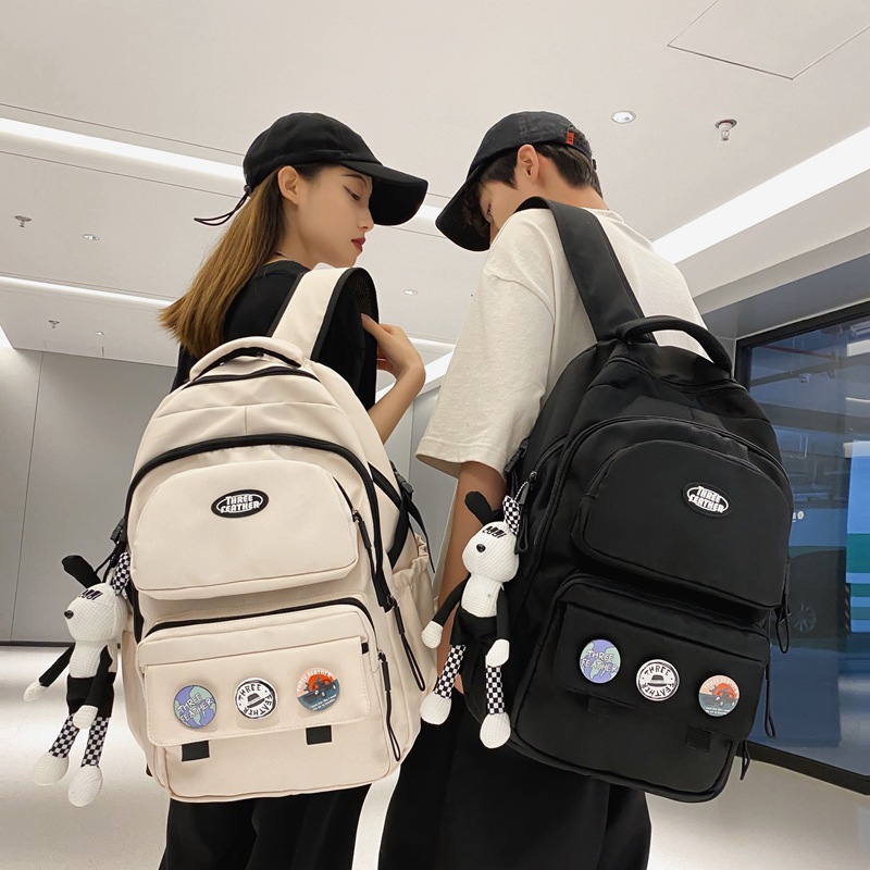 A new high-appearation-level, trendy and cool workwear-style backpack for couples, a lightweight travel and mountaineering backpack with large capacity full figure