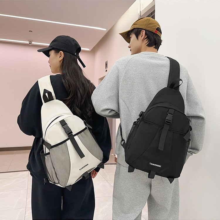New large-capacity schoolbag, casual and versatile single-shoulder bag, simple crossbody bag, sports chest bag, and lightweight commuting casual bag details Picture
