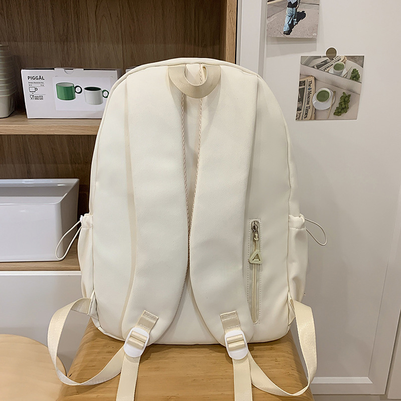 This Japanese-style niche design color-blocking backpack is a lightweight and versatile schoolbag for junior and senior high school students, as well as a fresh and sweet after-school bag Specification drawing
