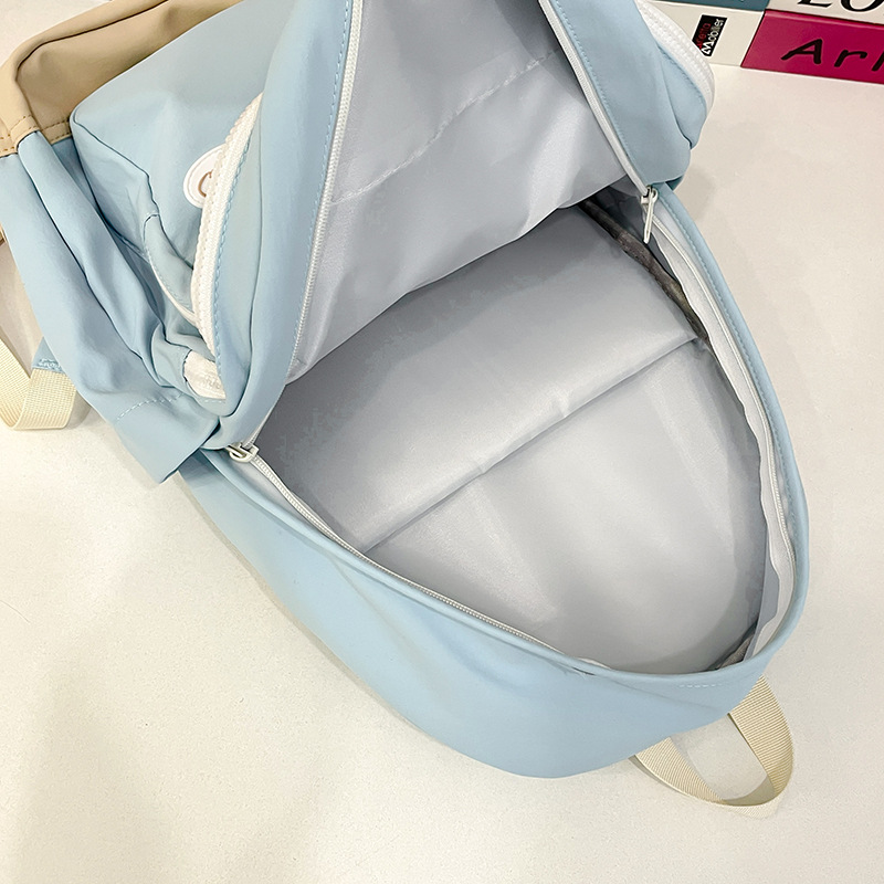 Fresh, ins, versatile, large-capacity college student schoolbag, simple, casual, lightweight backpack, high appearance level, solid-color backpack Application Scenario