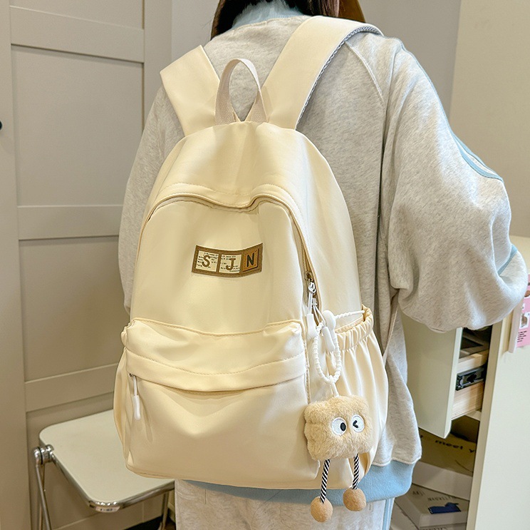 Japanese-style simple schoolbag for female college students, high appearance level, versatile casual travel backpack, and backpack for junior and senior high school students full figure