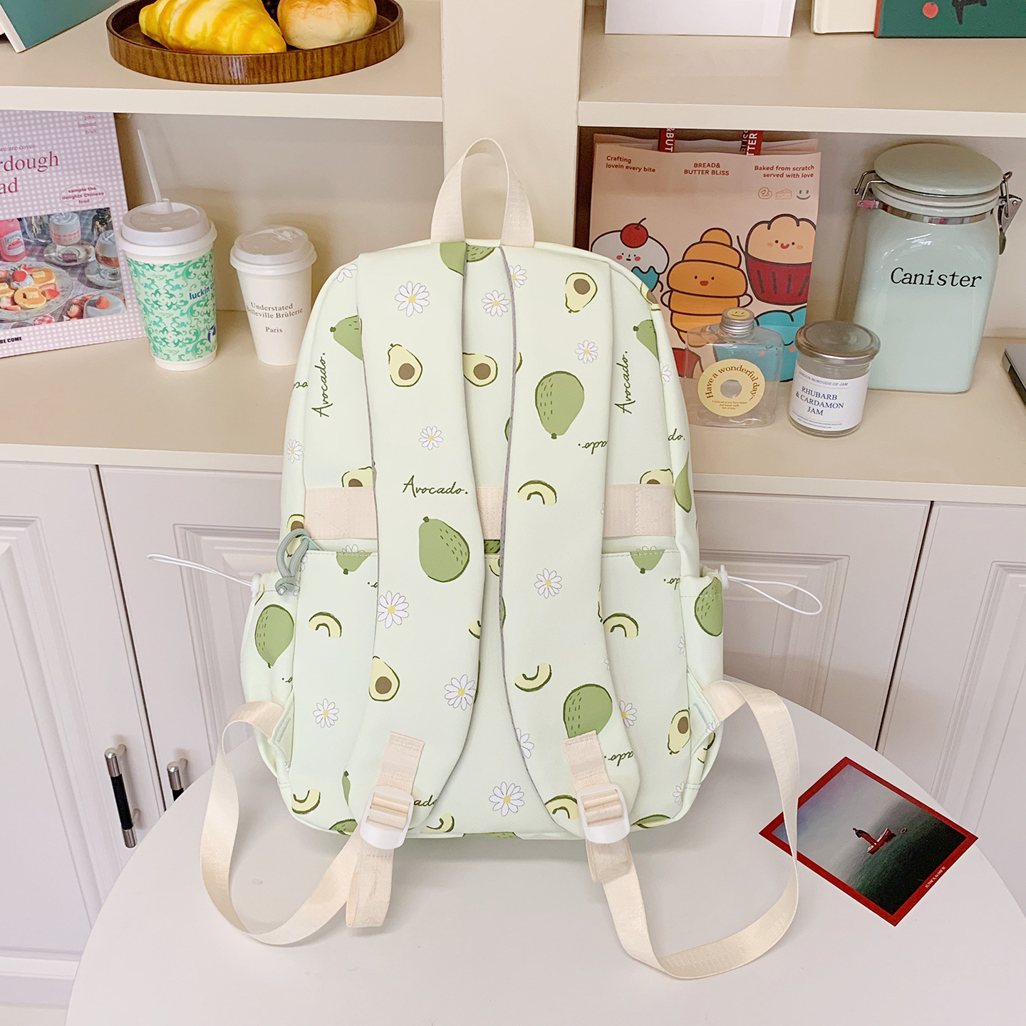 A new high-appeal, fresh and cute printed schoolbag for junior and senior high school girls, simple, lightweight and versatile, with a large capacity backpack Specification drawing