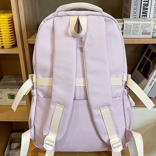 A new Japanese-style backpack with a high aesthetic level, featuring a fresh and sweet college style and color-blocking splicing. It is a large-capacity backpack for junior and senior high school students Specification drawing