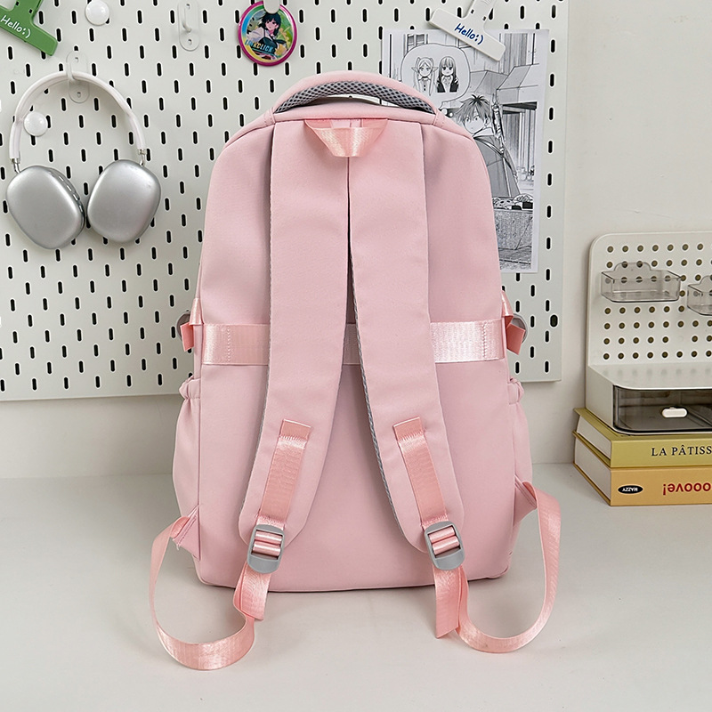 A new high-appeal, niche, color-blocking backpack from the Korean version of Instagram, a couple's casual, simple and large-capacity backpack Specification drawing