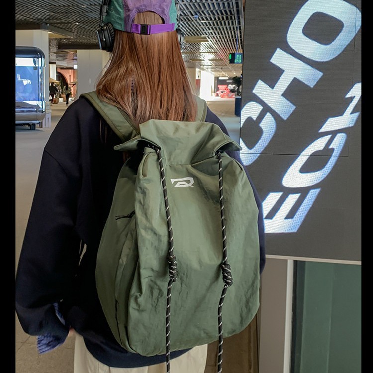 New drawstring women's and men's casual backpacks, niche crossbody bags, women's bags, versatile designs, and high-end backpacks full figure