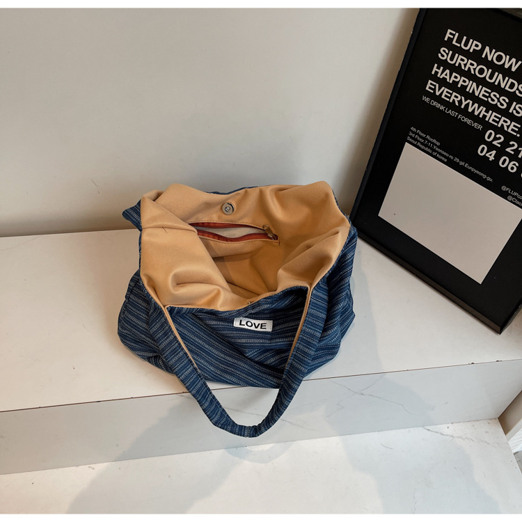Retro ethnic style color-blocking large-capacity casual versatile single-shoulder bag, seaside vacation crossbody bag, casual canvas bag Specification drawing