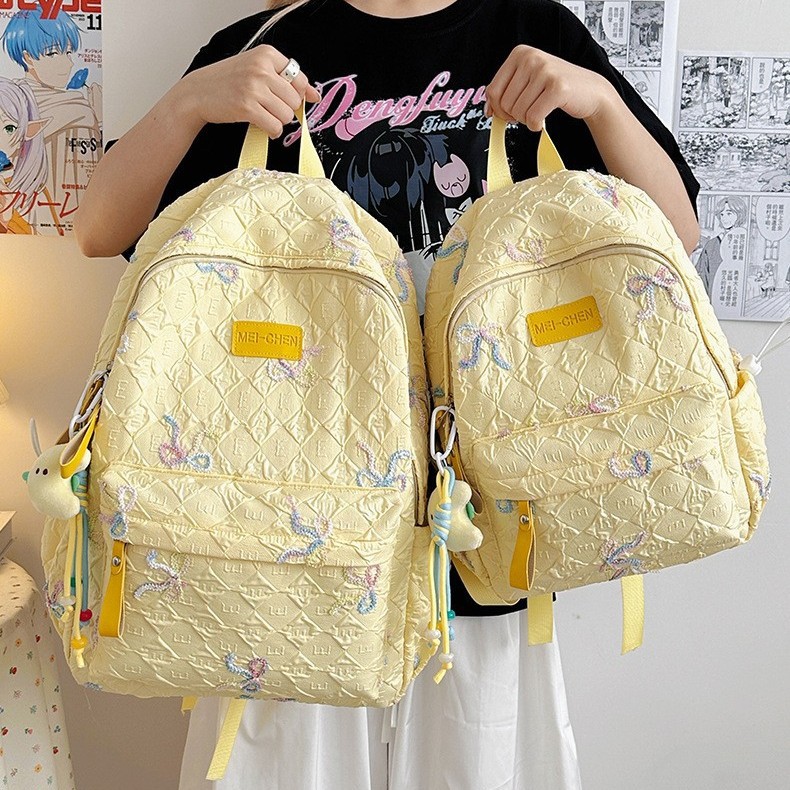 Japanese-style ins sweet bow, girlish heart, shopping and travel backpack, candy-colored, high appearance level, children's small backpack details Picture