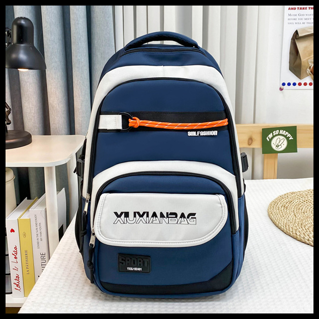 Korean-style color-blocking large-capacity schoolbag, trendy and versatile travel computer backpack, lightweight and suitable for both men and women, casual backpack full figure