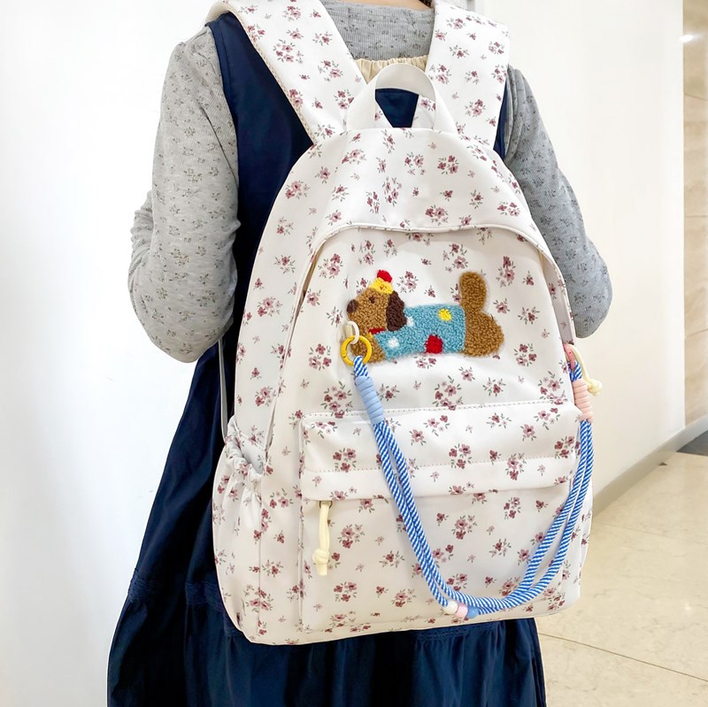 2025 New style fresh and clean schoolbag, large-capacity lightweight single-shoulder bag, cute printed backpack, casual travel backpack full figure