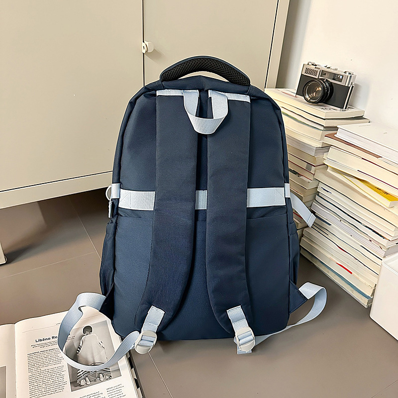 A new Korean-style casual and simple color-blocking travel computer backpack for men and a schoolbag for junior and senior high school students Specification drawing