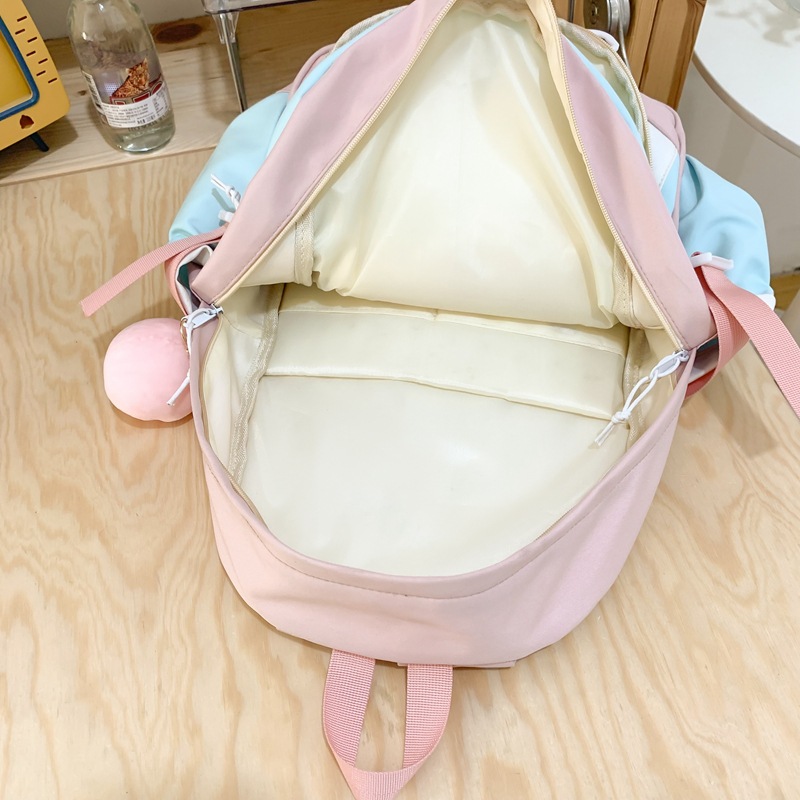 A Japanese-style Instagram high school student's cute schoolbag with a high level of appearance, a Korean-style Instagram sweet and stylish primary school student's backpack Application Scenario