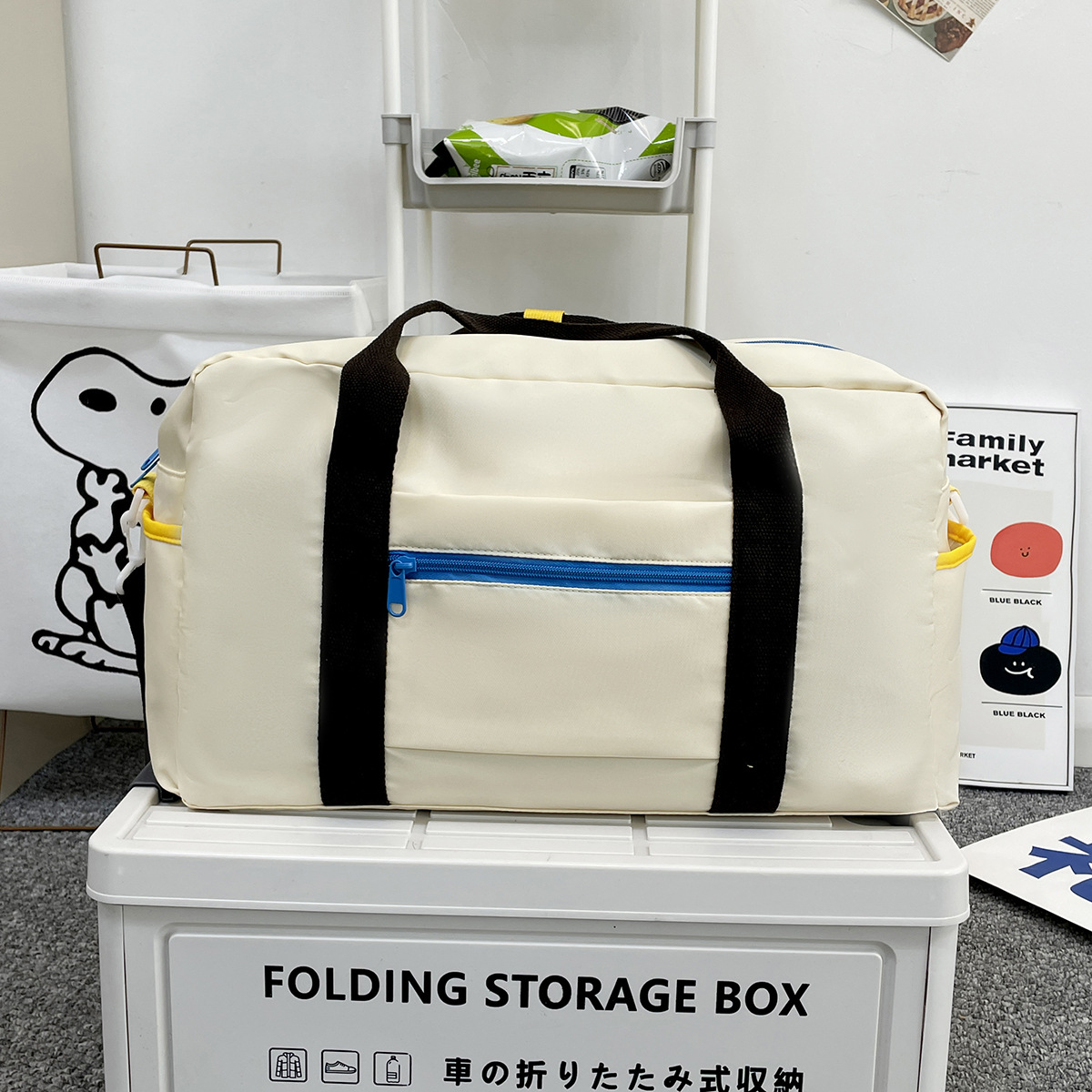 Casual sports and fitness bag, unique and niche, large-capacity short-distance storage luggage bag, dopamine, high appearance level handbag Specification drawing